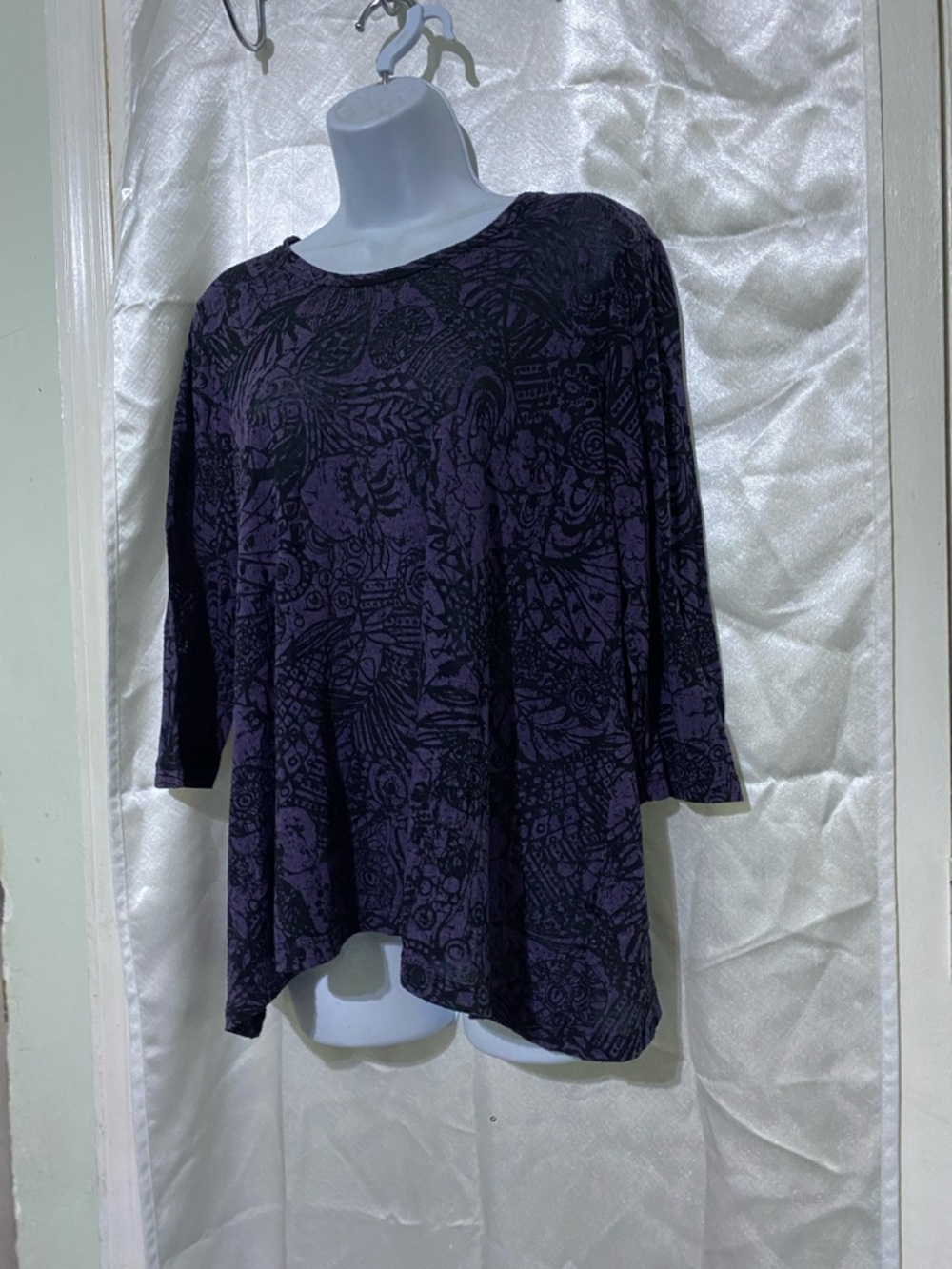 Flowy Purple Patterned Boatneck Tunic Top